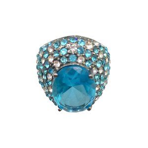 Blue Tones Rhinestones Ring Size 7.5 Aqua Blue Signed PJM Statement Ring